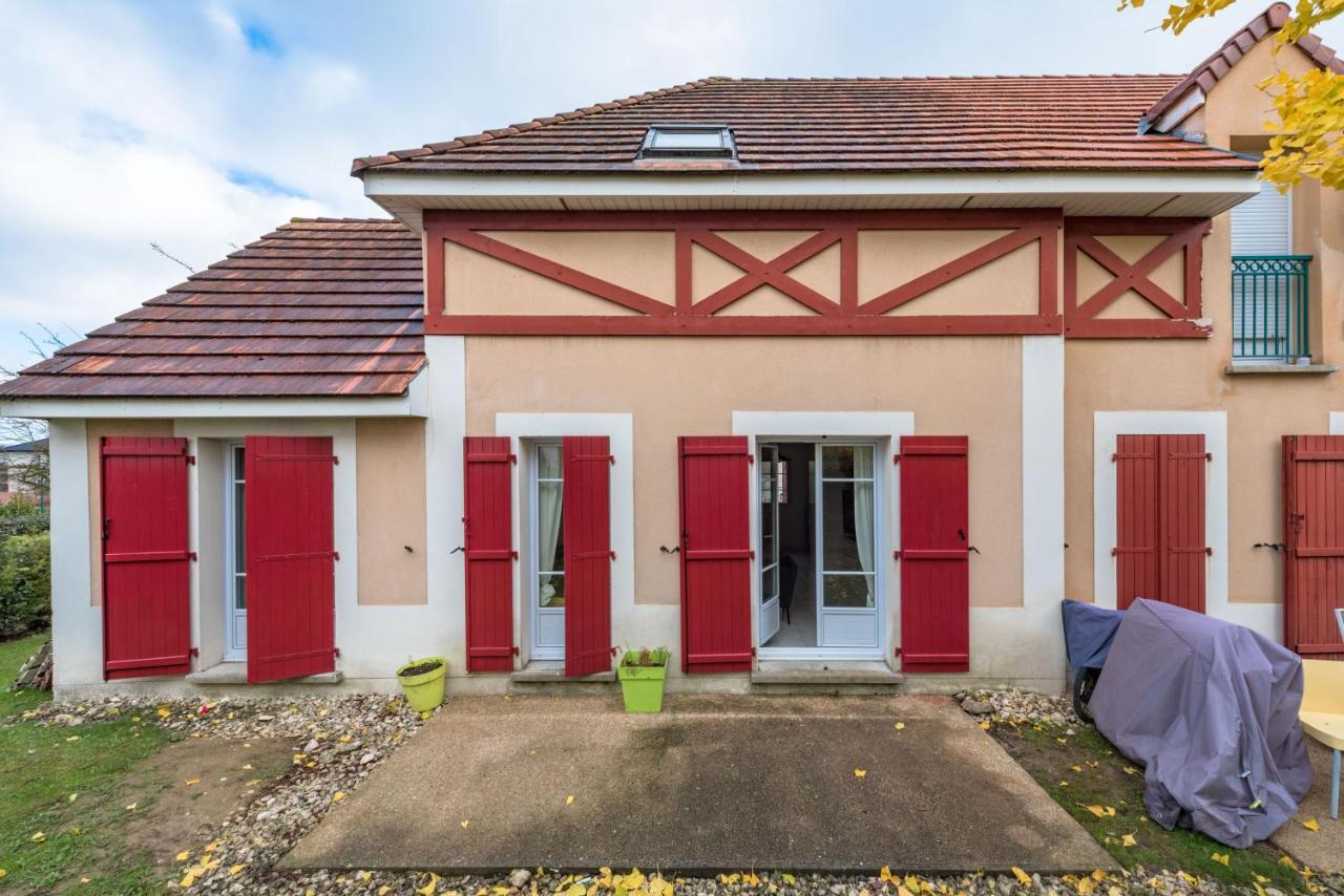 Guest House Next To Disneyland And Paris Bmyguest Маньи-ле-Онгр Экстерьер фото